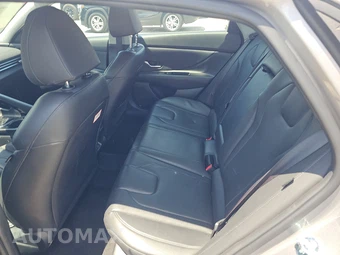 2025 Hyundai Elantra Limited - miniatura 13