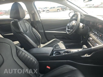 2025 Hyundai Elantra Limited - miniatura 8