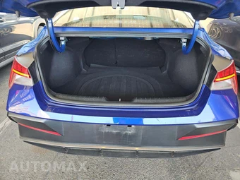 2025 Hyundai Elantra Limited - miniatura 14