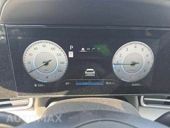 2025 Hyundai Elantra Limited - miniatura 6