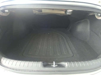 2025 Hyundai Elantra Limited - miniatura 14