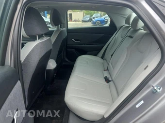 2025 Hyundai Elantra Limited - miniatura 16