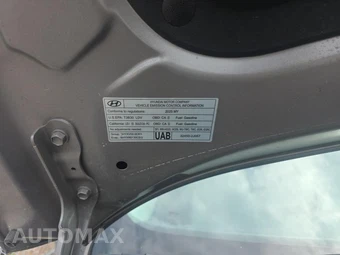 2025 Hyundai Elantra Limited - miniatura 20