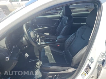 2025 Hyundai Elantra Limited - miniatura 7