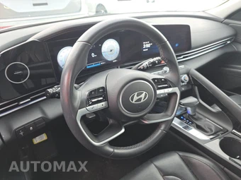 2025 Hyundai Elantra Limited - miniatura 10