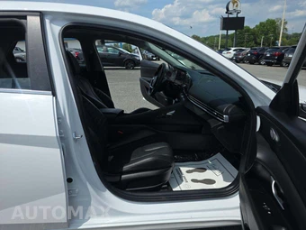 2025 Hyundai Elantra Limited - miniatura 18