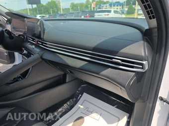 2025 Hyundai Elantra Limited - miniatura 19