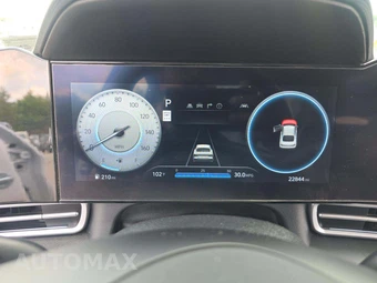 2025 Hyundai Elantra Limited - miniatura 9