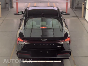 2025 Hyundai Elantra Limited - miniatura 5