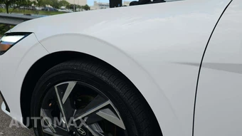 2025 Hyundai Elantra Limited - miniatura 19