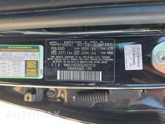 2025 Hyundai Elantra Limited - miniatura 5