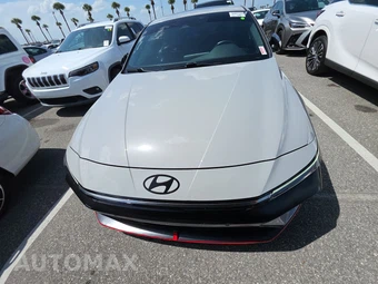 2025 Hyundai Elantra N - miniatura 2