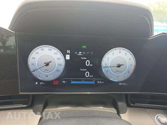 2025 Hyundai Elantra N - miniatura 9