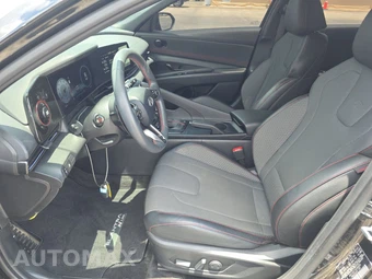 2025 Hyundai Elantra N Line - miniatura 7