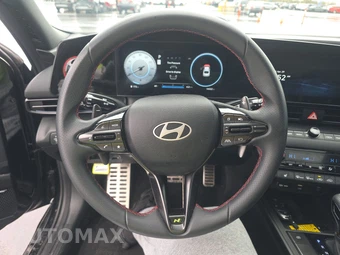 2025 Hyundai Elantra N Line - miniatura 16