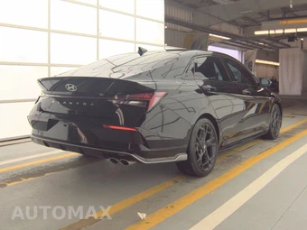 2025 Hyundai Elantra N Line - miniatura 4