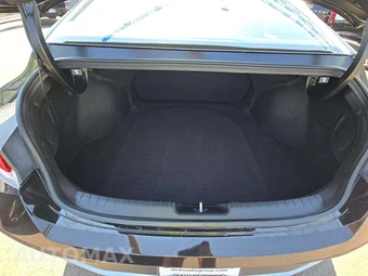 2025 Hyundai Elantra Preferred w/Technology Pkg - miniatura 14