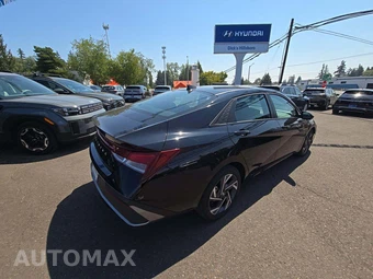 2025 Hyundai Elantra Preferred w/Technology Pkg - miniatura 3