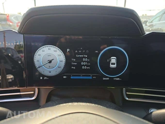 2025 Hyundai Elantra Preferred w/Technology Pkg - miniatura 9