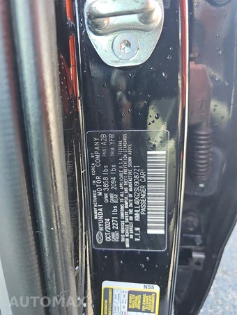2025 Hyundai Elantra SE - miniatura 14