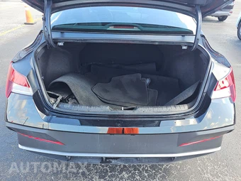 2025 Hyundai Elantra SE - miniatura 16
