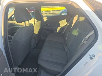 2025 Hyundai Elantra SE - miniatura 13