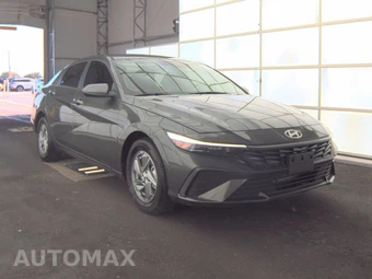2025 Hyundai Elantra SE - miniatura 3