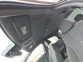 2025 Hyundai Elantra SE - miniatura 11