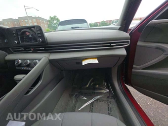 2025 Hyundai Elantra SE - miniatura 19