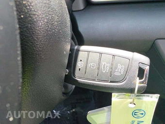 2025 Hyundai Elantra SE - miniatura 8
