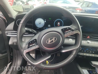 2025 Hyundai Elantra SEL Convenience - miniatura 10
