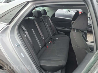 2025 Hyundai Elantra SEL Convenience - miniatura 16