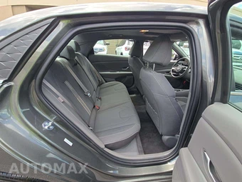 2025 Hyundai Elantra SEL Convenience - miniatura 13