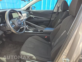 2025 Hyundai Elantra SEL Convenience - miniatura 7