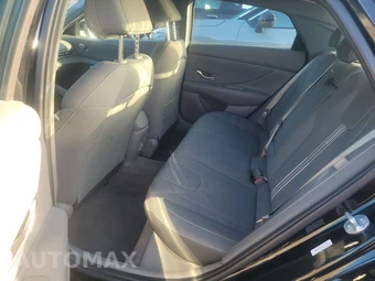 2025 Hyundai Elantra SEL Convenience - miniatura 13