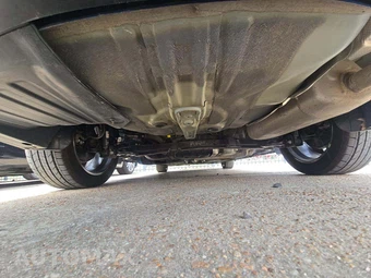 2025 Hyundai Elantra SEL Convenience - miniatura 15