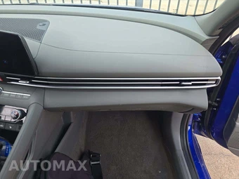 2025 Hyundai Elantra SEL Convenience - miniatura 19