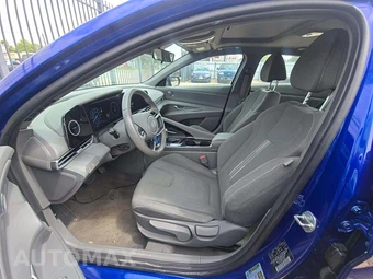 2025 Hyundai Elantra SEL Convenience - miniatura 6