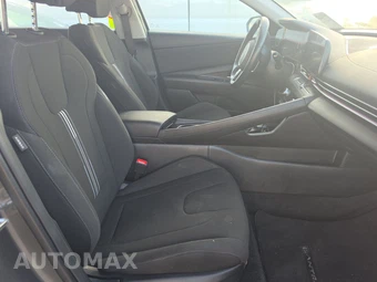 2025 Hyundai Elantra SEL Convenience - miniatura 8