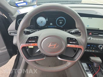 2025 Hyundai Elantra SEL Convenience - miniatura 10