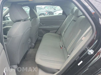 2025 Hyundai Elantra SEL Convenience - miniatura 13