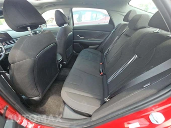 2025 Hyundai Elantra SEL Convenience - miniatura 12
