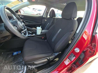 2025 Hyundai Elantra SEL Convenience - miniatura 6