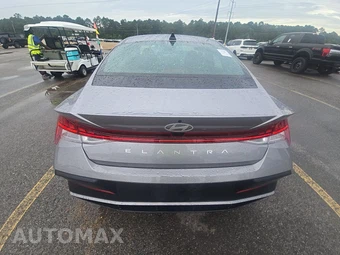 2025 Hyundai Elantra SEL Convenience - miniatura 5