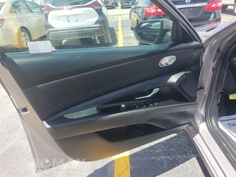 2025 Hyundai Elantra SEL Convenience - miniatura 9