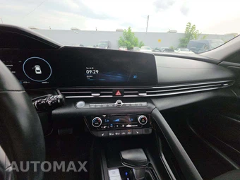 2025 Hyundai Elantra SEL Convenience - miniatura 10