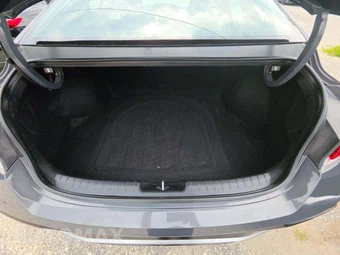 2025 Hyundai Elantra SEL Convenience - miniatura 14