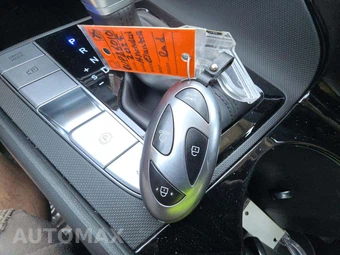 2025 Hyundai Elantra SEL Convenience - miniatura 8