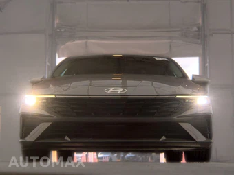 2025 Hyundai Elantra SEL Convenience - miniatura 3