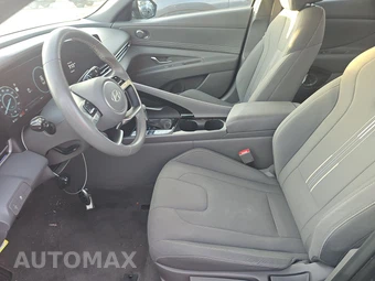 2025 Hyundai Elantra SEL Convenience - miniatura 13